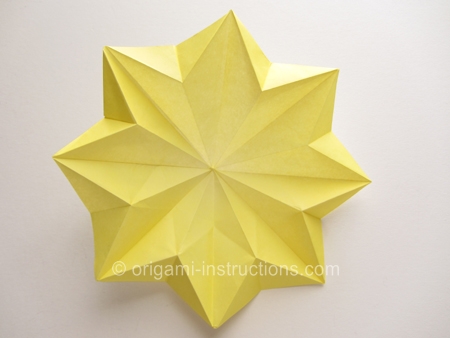 origami-8-petal-flower-step-13