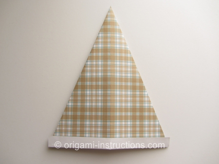 origami-baseball-mitt-step-4