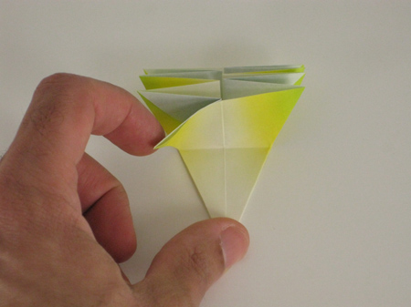 22-origami-daisy