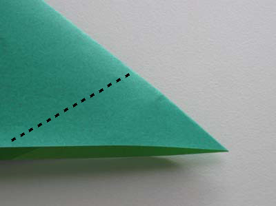 origami-outside-reverse-fold-step-2