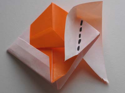 origami-goldfish-step-5