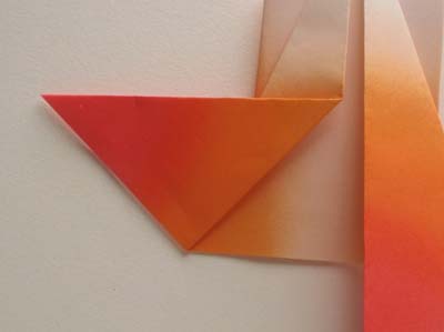 origami-inflatable-goldfish-step-9