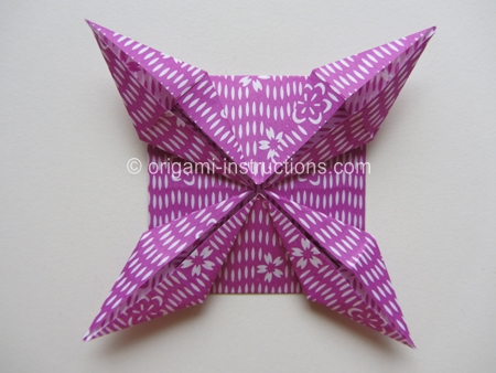 origami-kususdama-diamond-step-1