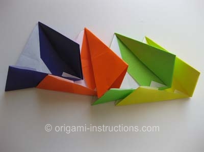origami-modular-pyramid-step-10
