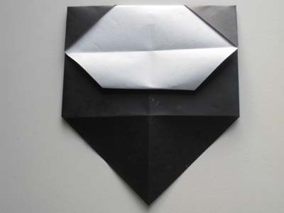 origami-panda-step-9