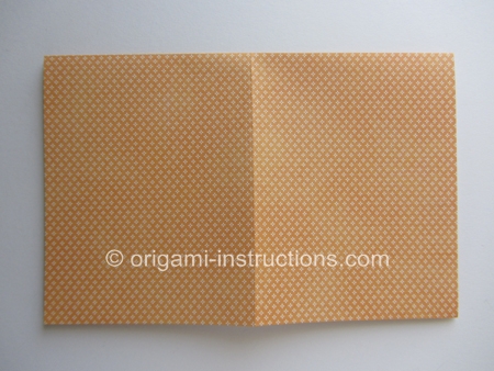 origami-photo-stand-step-2