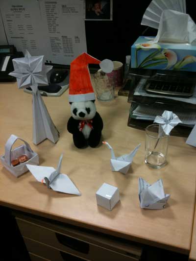 origami-santa-hat