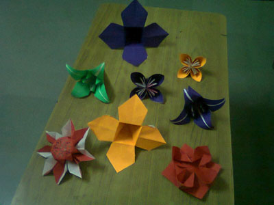 Origami-Daylily at origami-instructions.com