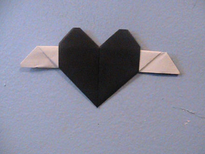 origami-heart-with-wings