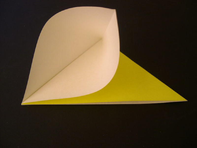 Origami  Bird - Origami Robin - Step 4