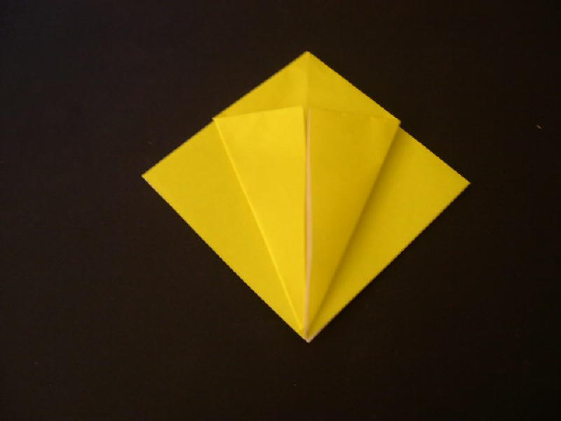Origami  Bird  - Origami Robin - Step 7