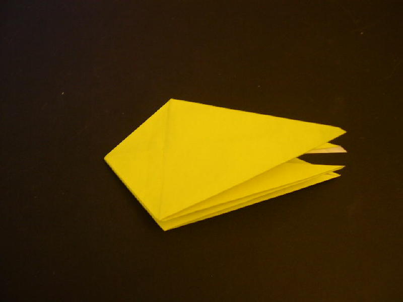 Origami  Bird  - Origami Robin - Step 12