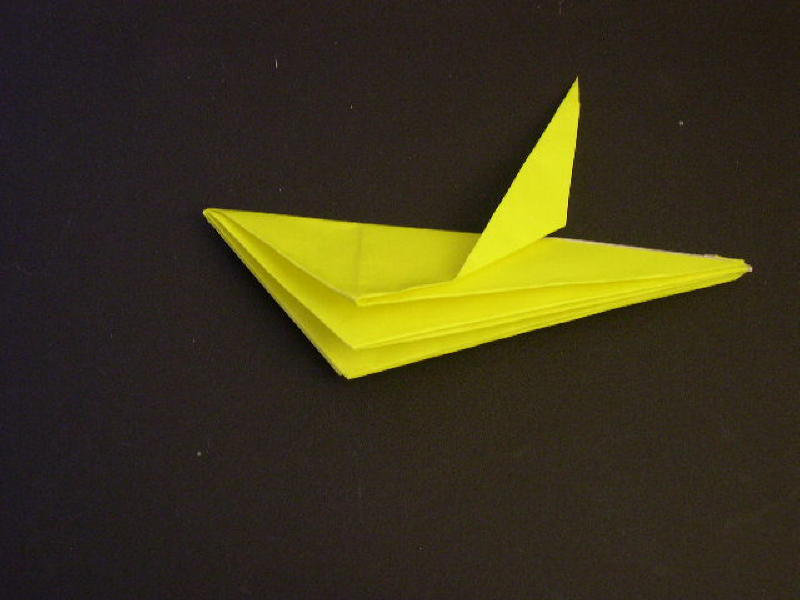 Origami  Bird  - Origami Robin - Step 15