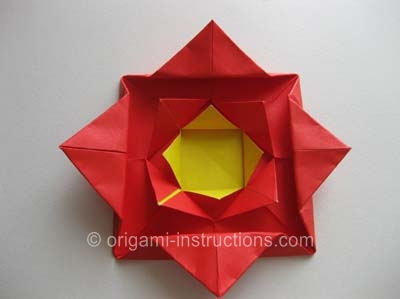 origami-rose-with-leaf-step-7