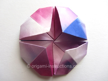 origami-traditional-lotus-step-10