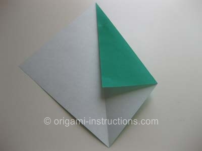 origami-traditional-tulip-leaf-step-3