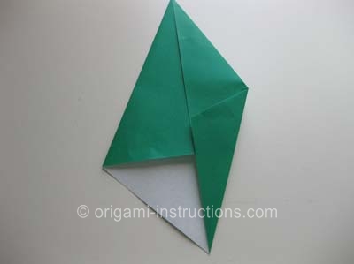 origami-traditional-tulip-leaf-step-4