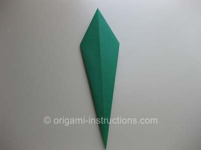 origami-traditional-tulip-leaf-step-6